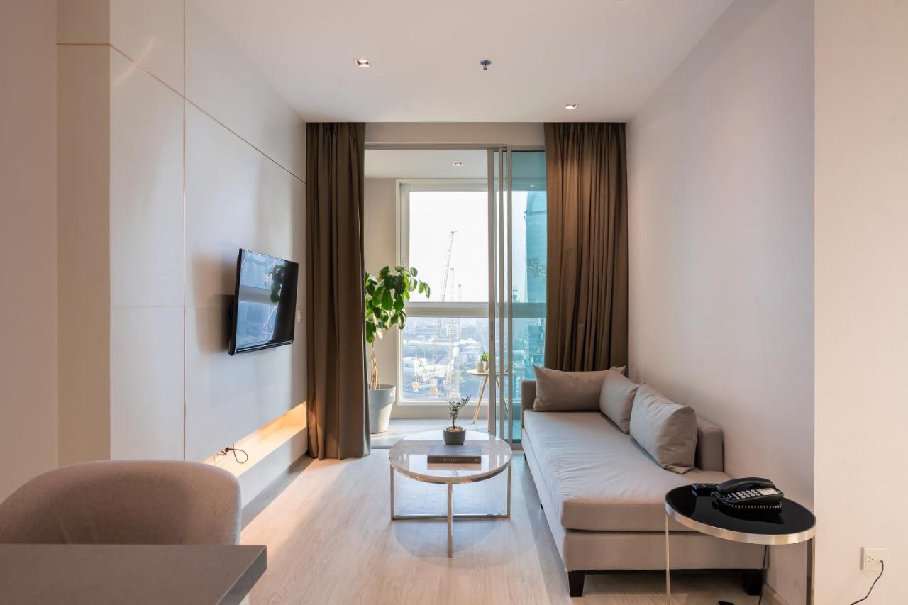 Jasmine 59 Hotel Bangkok Dış mekan fotoğraf A living room in a micro apartment