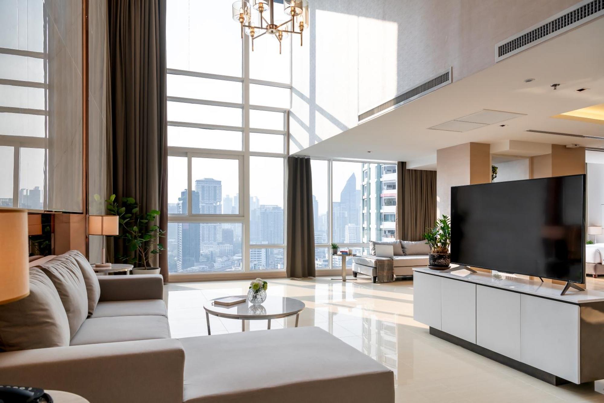 Jasmine 59 Hotel Bangkok Dış mekan fotoğraf A living room in a luxury apartment